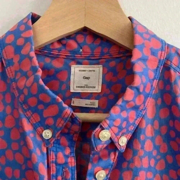 Gap Women’s button up - Picture 3 of 5